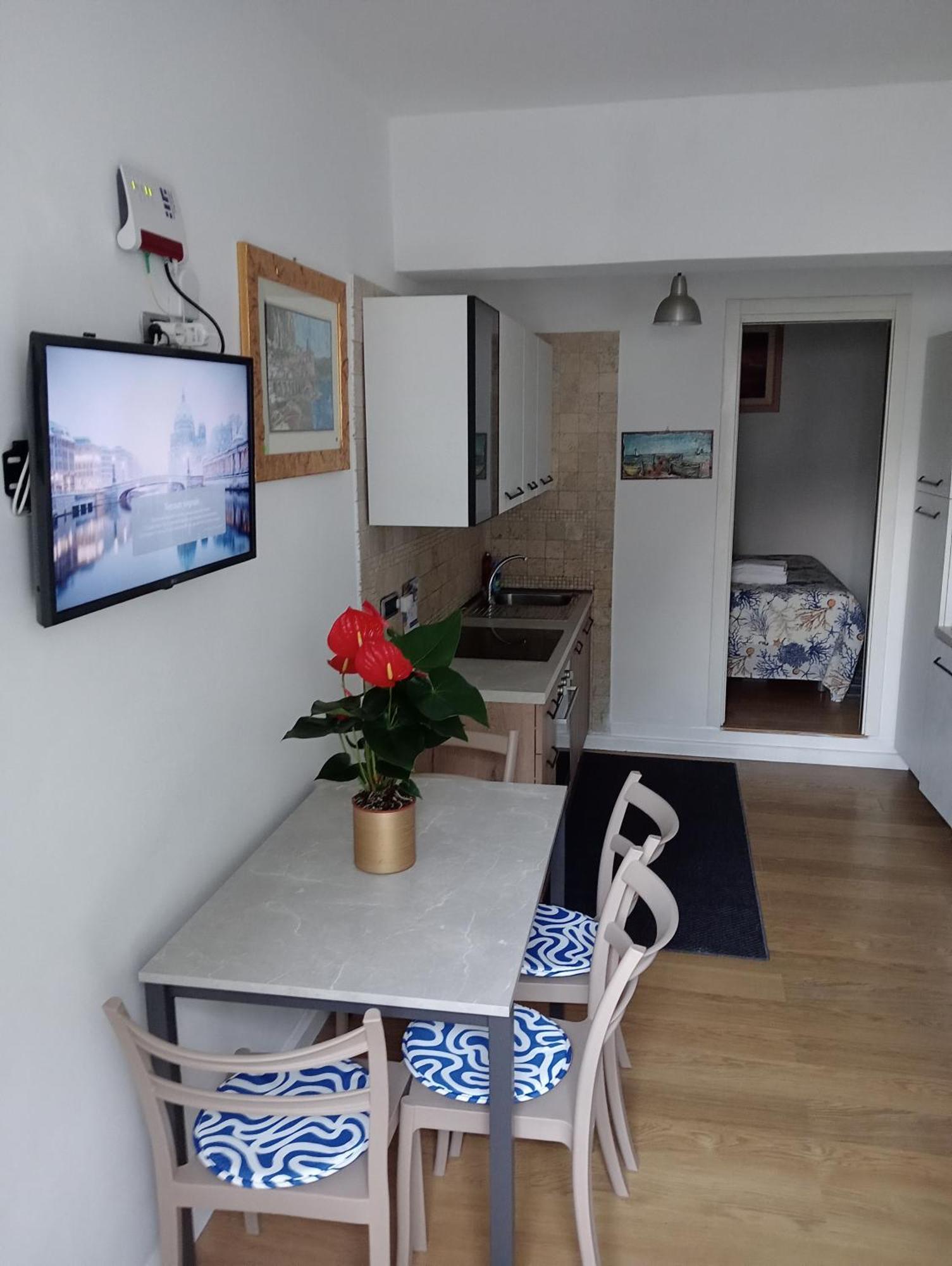 Appartamento Di Raphael Con Discesa Privata Al Mare Amalfi Exteriör bild